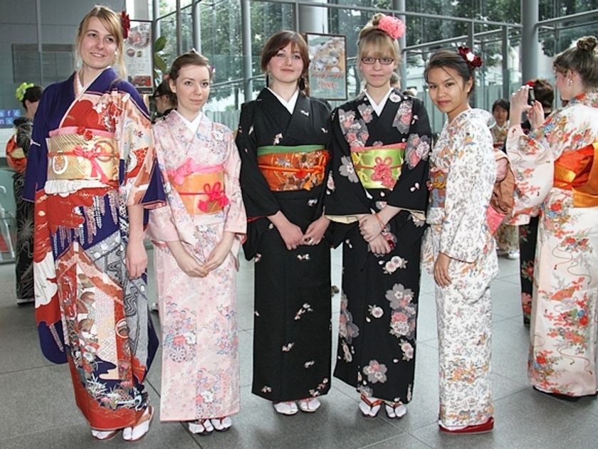 東京の中心で日本を学ぶ外国人向けプログラム 
「日本語短期研修プログラム（夏期）」
7月18日～8月2日、駿河台キャンパスで開催