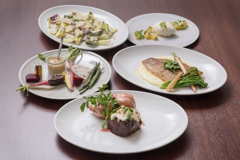 最高級グラスフェッドチーズ・牛肉の贅沢コースを
8月1日～9月30日の期間限定で提供