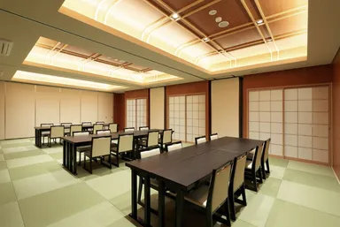 「海鮮ダイニング美喜仁館　高崎店」内観1