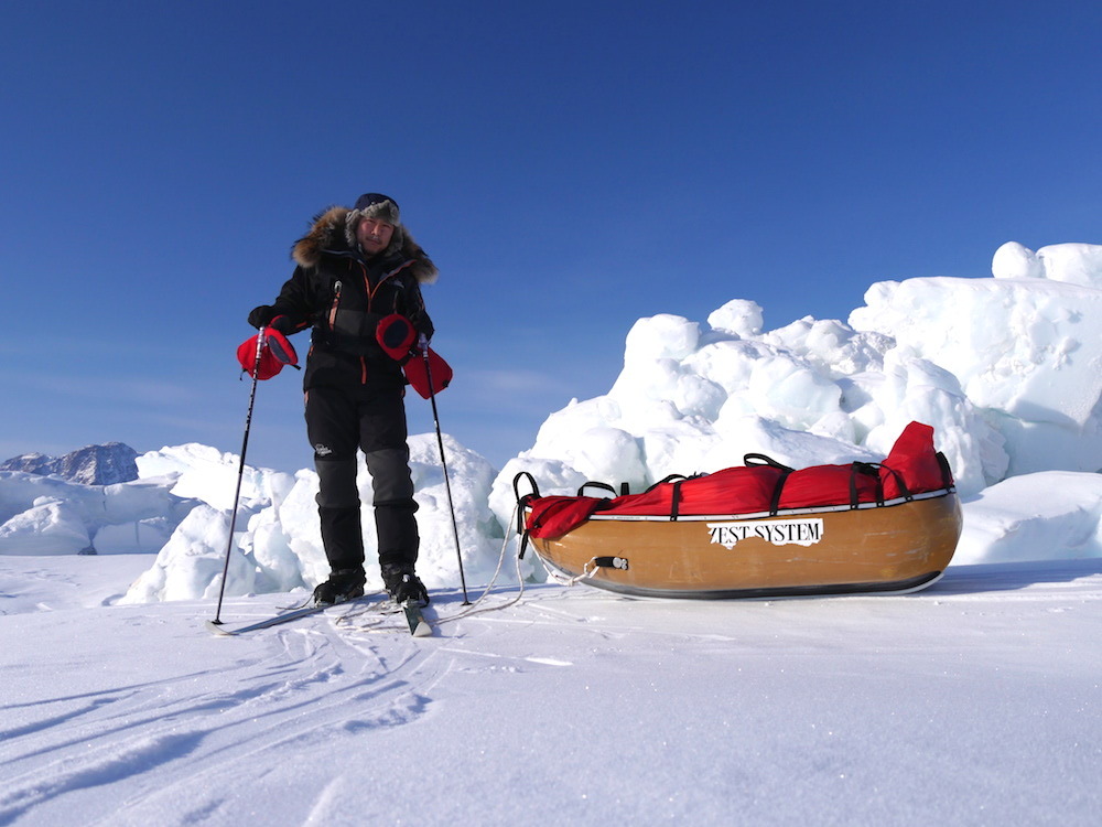 北極冒険家 荻田泰永が日本人初となる「南極点無補給単独徒歩到達」に挑戦！
