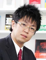 審査員 土井 英司 氏