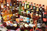 厳選40種類の海外ビールが飲み放題！世界のビール×旅料理　“旅”がテーマのダイニングで「旅ノリフェス」7/27～開催