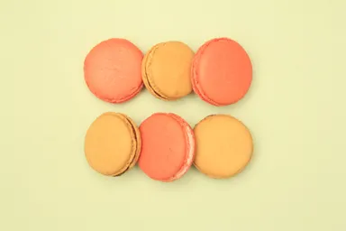 竹鶴マカロンとフランボワーズマカロンの「itay ikor(ニタイイコロ)」