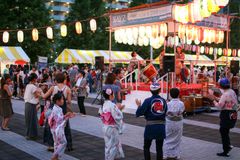 納涼祭の様子(夜)