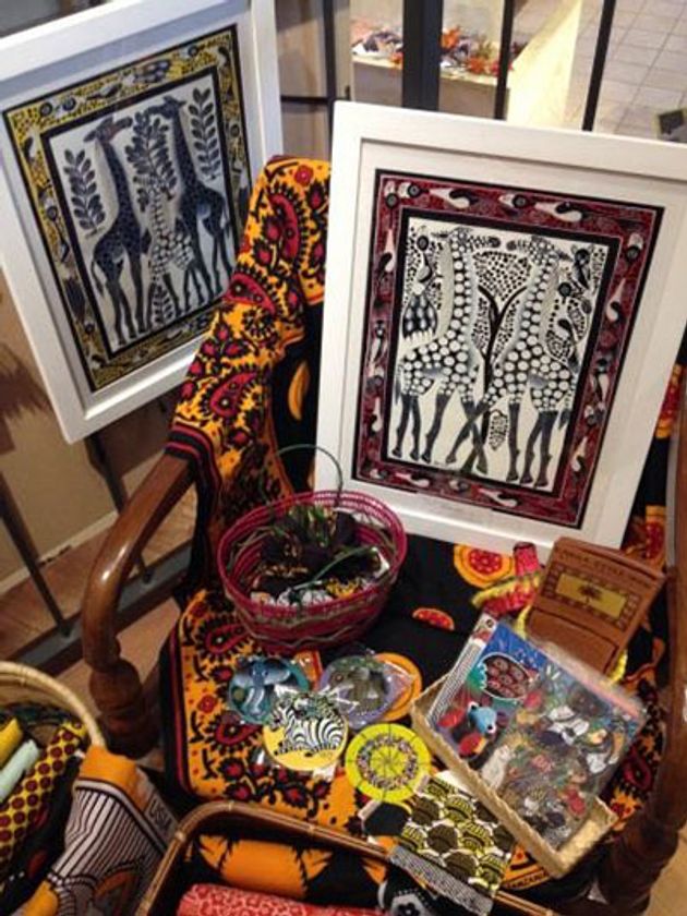 六甲ガーデンテラス　ショップホルティ
「ティンガティンガ・アート原画展」　8月1日（火）から開催
8月5日（土）は現地アーティストによるワークショップを実施