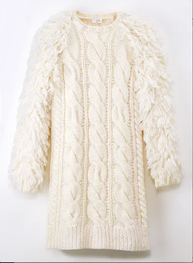 ケーブルニットドレス　27,000円