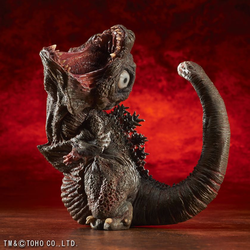 「シン・ゴジラ」第3形態がリアルすぎる2頭身フィギュアで登場
　あわせて全高約30cmの劇中再現Ver.も立体化