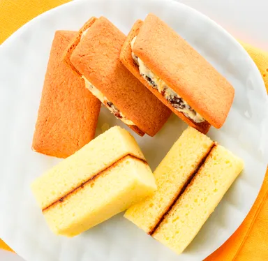 六花亭　マルセイバターケーキ(写真下)