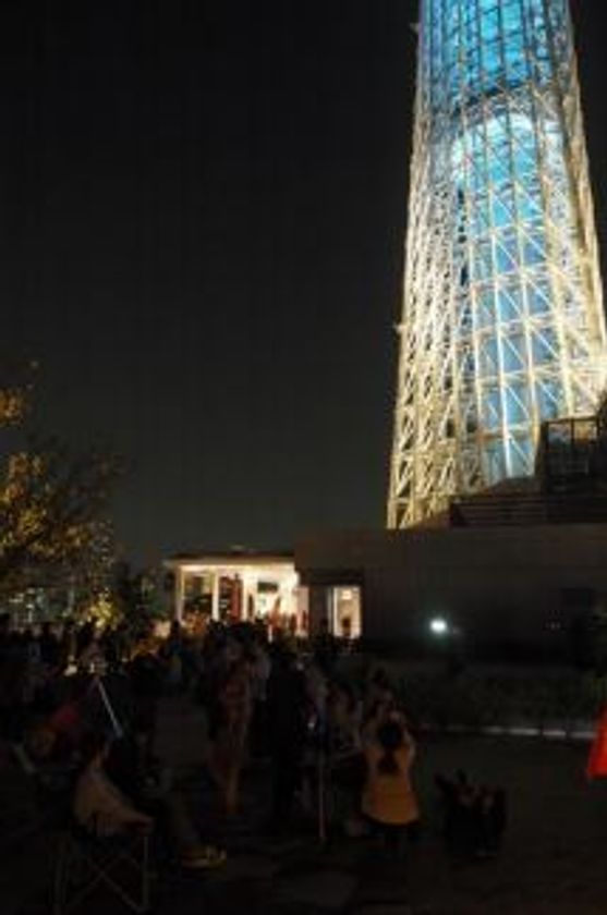 東京スカイツリータウン(R)×Vixen
今年の秋、東京スカイツリータウンで開催の「名月鑑賞会」に協力
 “宙ガール”篠原ともえさんのトークショーも開催