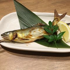 勤めのご褒美鮎塩焼き　490円