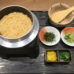 シメの茶飯　290円