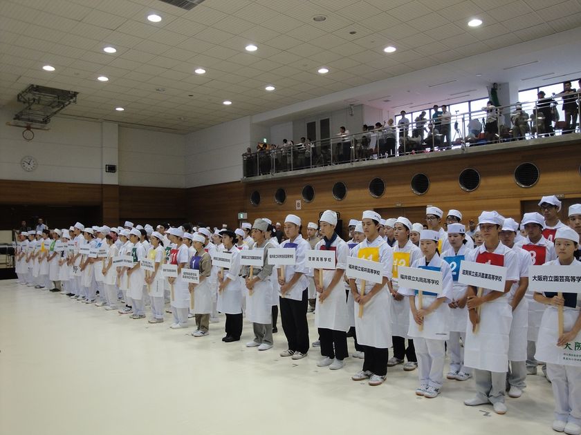 高校生が“そば打ち技術”日本一を東京で競う!
『全国高校生そば打ち選手権大会』を8月21日開催