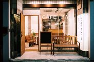 昼は日本茶カフェ、夜は日本酒バルでおもてなし　江東区の訪日外国人向け宿泊施設に新店舗が9月1日オープン！
