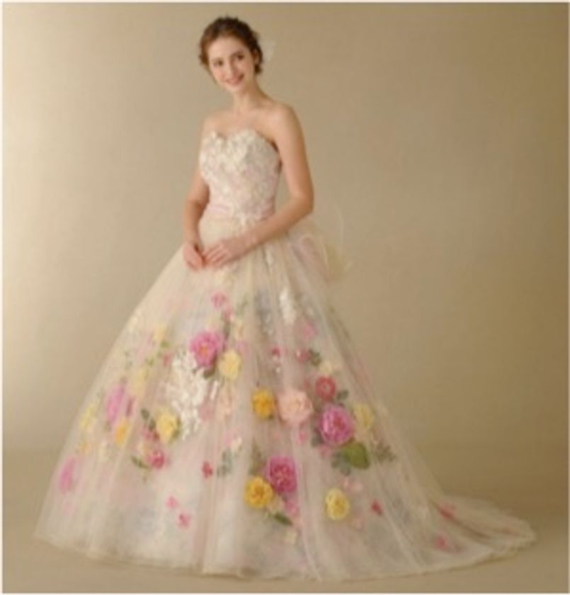 TAKAMI BRIDAL  オリジナルドレスコレクション
2017年Autumn/Winter 発表の新作を公開