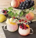 商品イメージ(左から)：オータムフルーツパーティー ぶどうと洋ナシのグラニータ、オータムフルーツパーティー 桃とミックスベリーのグラニータ