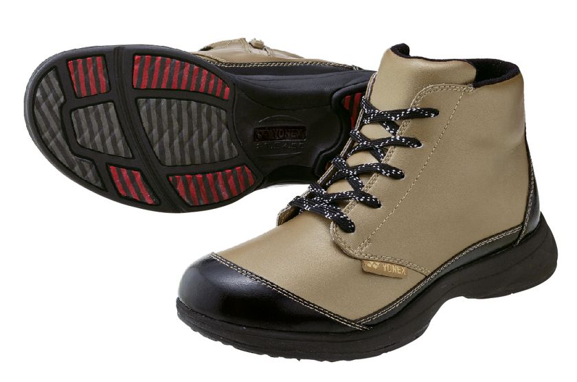 雪道や凍結路で2.4倍※1のグリップ力を発揮！
「アイスキャッチソール」搭載4.5Eワイドブーツ
L93HS(女性用)・M93HS(男性用) 2017年10月上旬より発売
