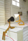 フランスでも話題の動物的なデザインの照明器具「WAaF(ワァフ)」をエルックス総合カタログにて紹介！