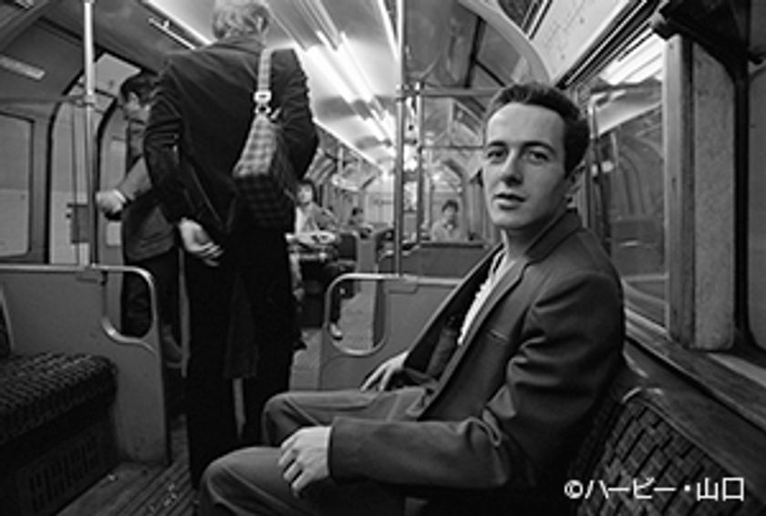The CLASHや、SEX PISTOLS等1970～80年代のロンドンを
代表するロックアーティストの写真展を開催！