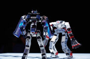 神奈川で『二足歩行ロボット格闘技大会』ROBO-ONE　9月23・24日に開催