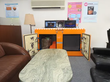 光レジン「防災・救命シェルター「CL-HIKARi」」