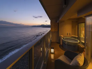 「粋」バルコニー