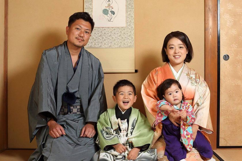 七五三のメインは写真撮影！
家族揃っての着物で前撮り希望が増加中
フォトジェニックな古民家撮影が人気！