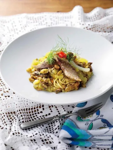 パスタ ルチア マッツッロ／パスタ・コン・レ・サルデ(鰯のパスタ)(1皿)1,566円