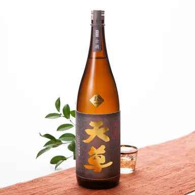 純米焼酎天草古酒　1本(720ml)／1,300円(税込)