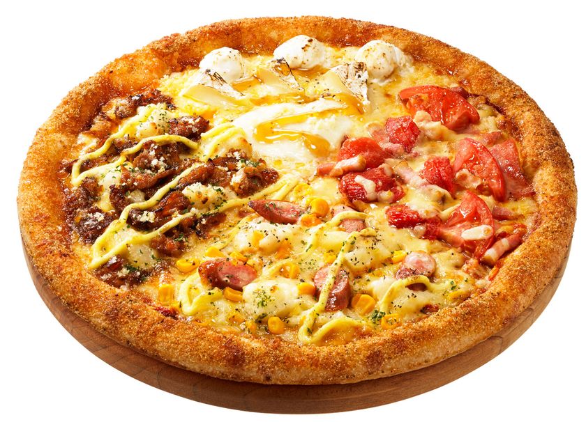 みみまでおいしく！おトクにハロウィン！
キャラメルシュガー＆チーズクラストの「ハロウィン4」
１０月２日新発売
