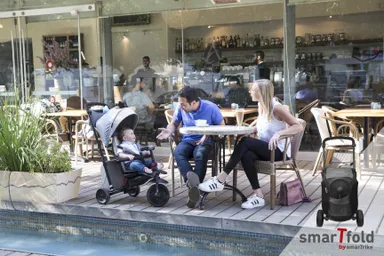 カフェ(イメージ画像)