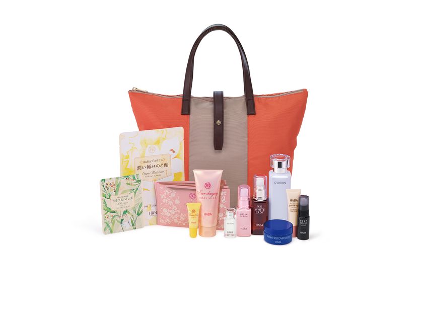 美しさと幸運をもたらす“花蝶”をイメージした福袋
2017年10月26日（木）より予約受付開始！
『’18福袋～花蝶プレミアム～』