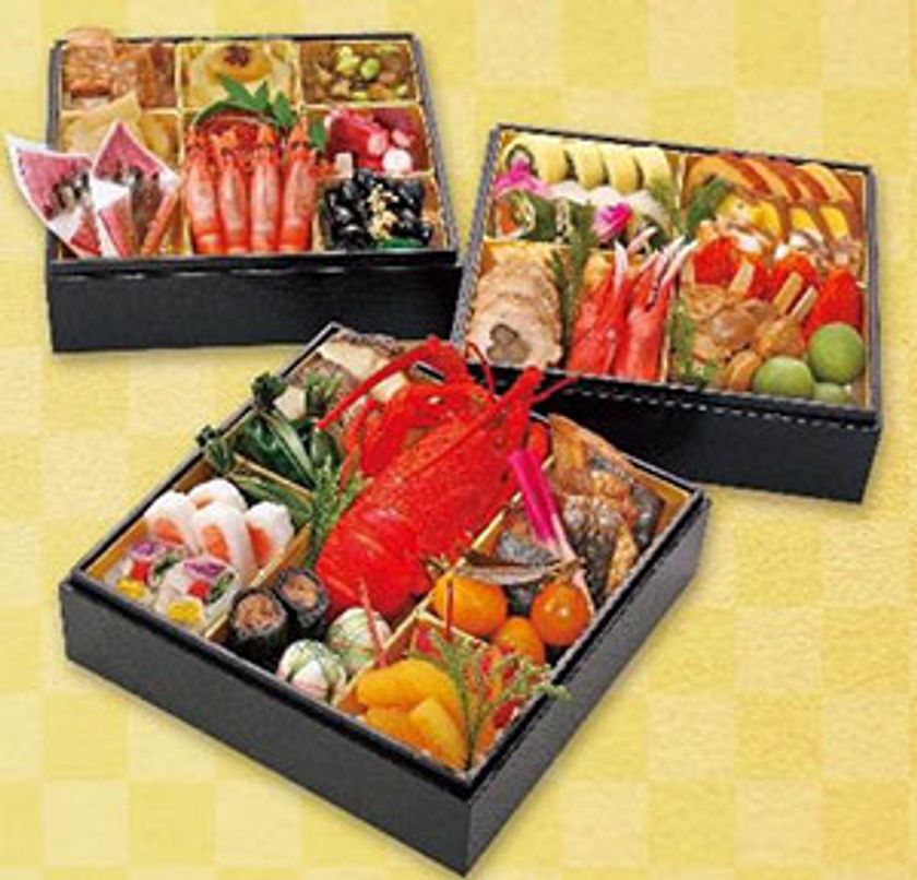 お正月の食卓を華やかに彩る
2018年「おせち料理」
呉阪急ホテルにて10月1日（日）より予約受付開始