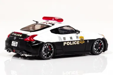 NISMO Z 警視庁：右後