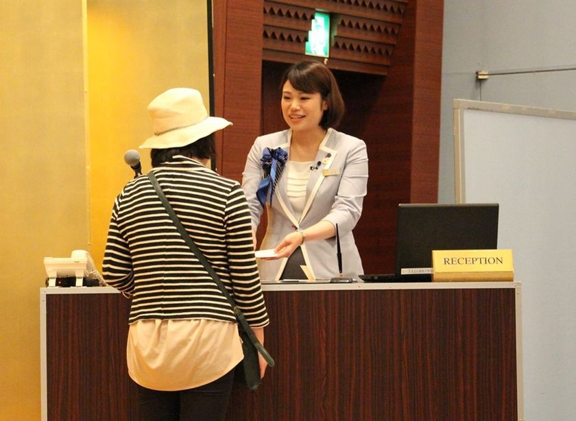 プリンスホテル×京阪グループホテル共同開催
「おもてなしマインド」と「外国語対応力」の
向上を目指し
第5回フロントホスピタリティコンテスト
10月17日（火）開催