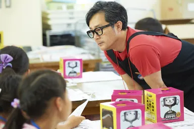 「ほめる学校」校長先生