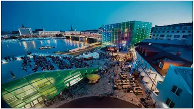 Photo：Nicolas Ferrando, Lois Lammerhuber／アルスエレクトロニカ・センター