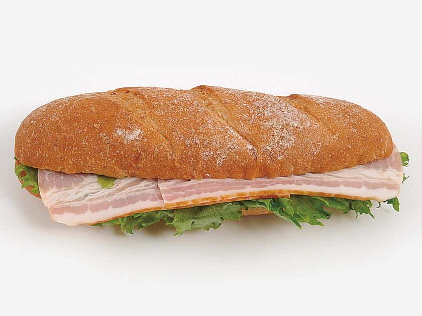 ライ麦を使用した“ カスクート ”
「ベーコン＆クリームチーズ」と「チーズエッグ」
１０/１０ (火)２品同時発売！
