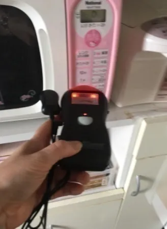 電子レンジから強烈な反応