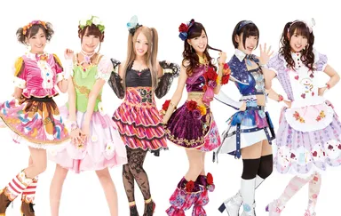 れみ・えり・ゆな from STAR☆ANIS, みほ・ななせ・かな from AIKATSU☆STARS！