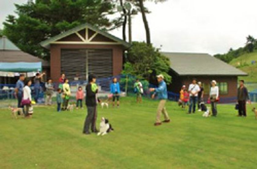 ワンちゃんと楽しむ秋の六甲山
10月14日・15日・22日・29日にイベント開催！