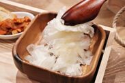 日本初“粉雪”削りたてチーズ