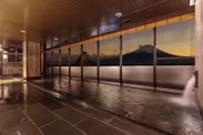 展望大浴場でも大きな窓から富士山を一望