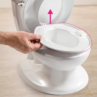 トレイは簡単にはずせます。