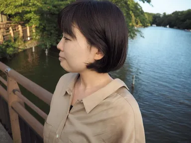 山崎ナオコーラ アーティスト写真