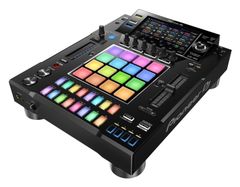 スタンドアローン型DJ向けサンプラー「DJS-1000」を11月中旬発売