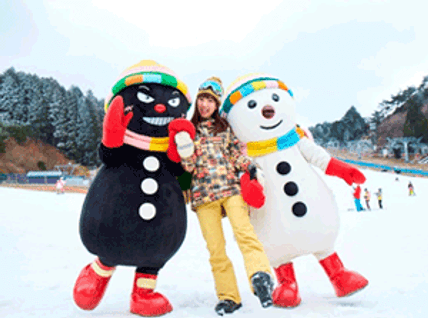 六甲山スノーパーク入園券とスノーパークまでの
お得な乗車券がセットになった「六甲山スキークーポン」
11月18日（土）発売開始