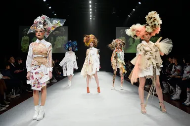 HAIR MAKE EXPLOSION （ヘアメイクエクスプロージョン）