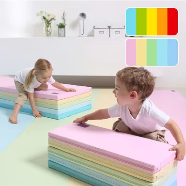 140×250×4cm　大きめのプレイマット