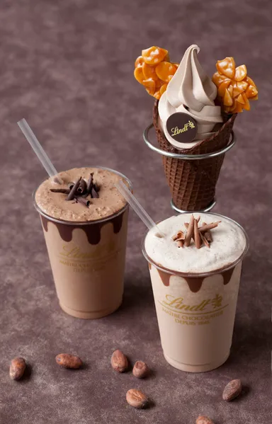 アイスチョコレートドリンクとソフトクリーム ショコラ(イメージ)