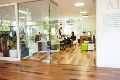 AIE国際高等学校 内観